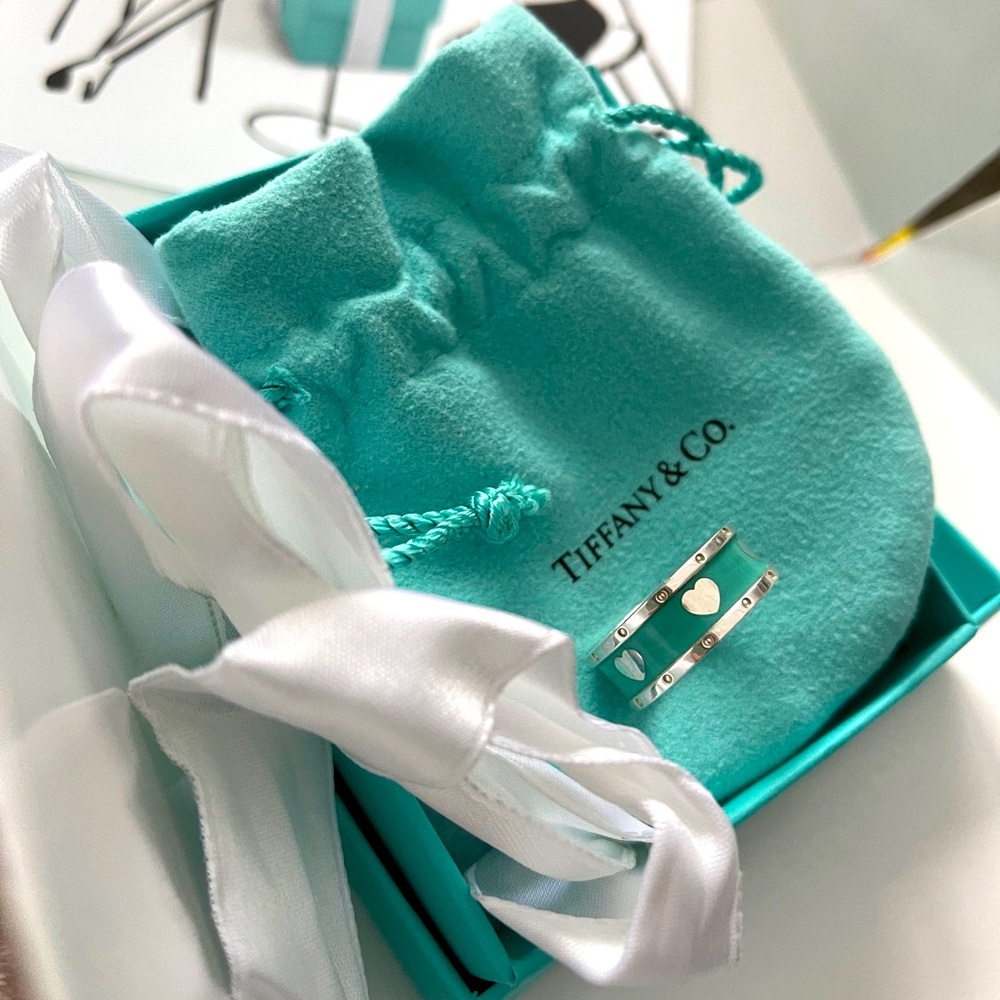 Tiffany&Co. Love Heart Ring - Blue Enamel